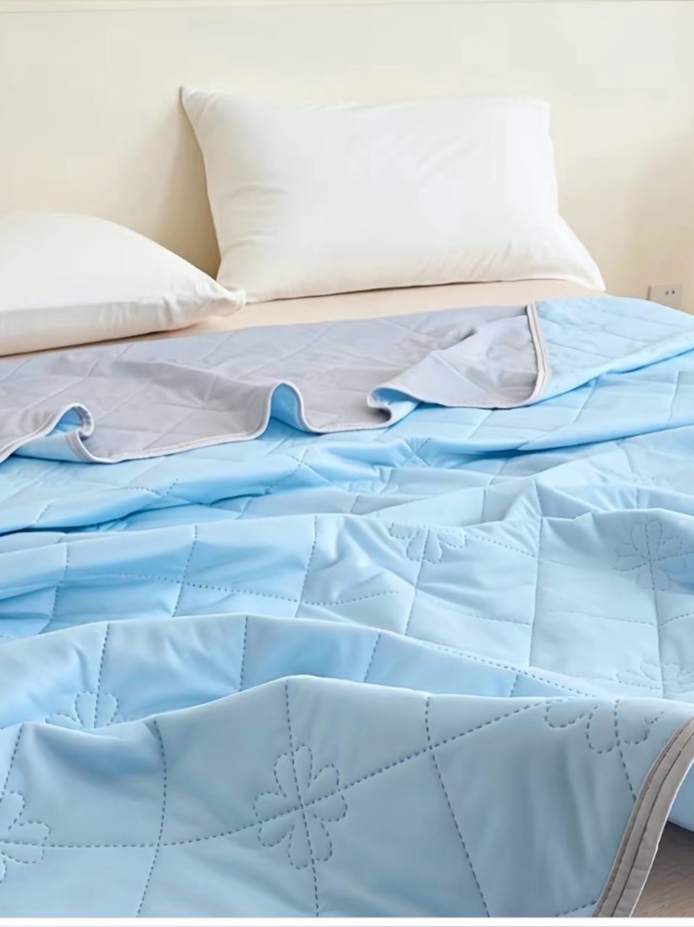 Light Blue Reversible Cooling Bedspread - Soft Quilted Comfort